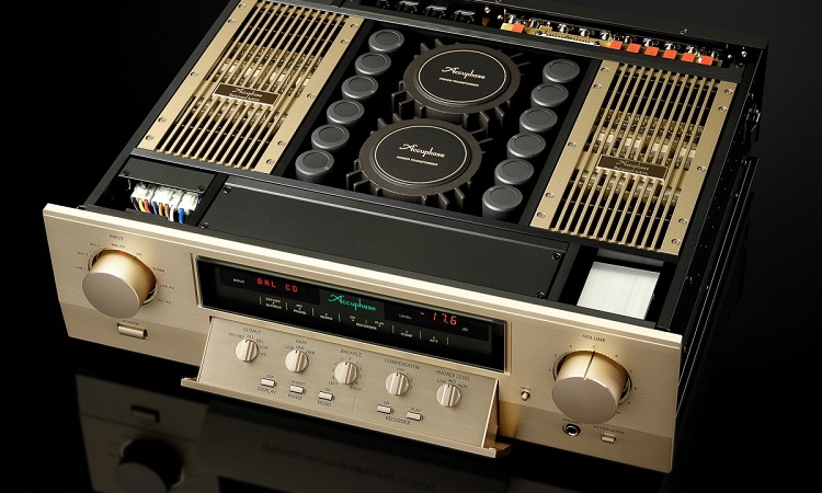 2020-09-14 Accuphase C-3900