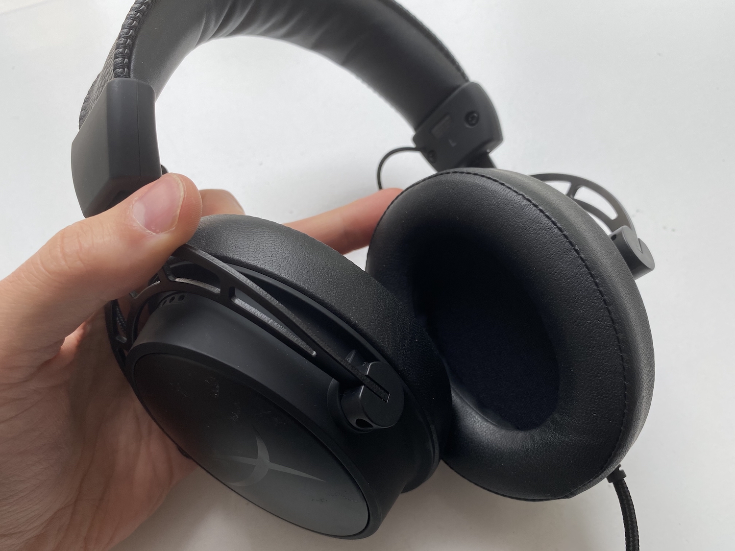 Hyperx cloud alpha s подключение к телефону