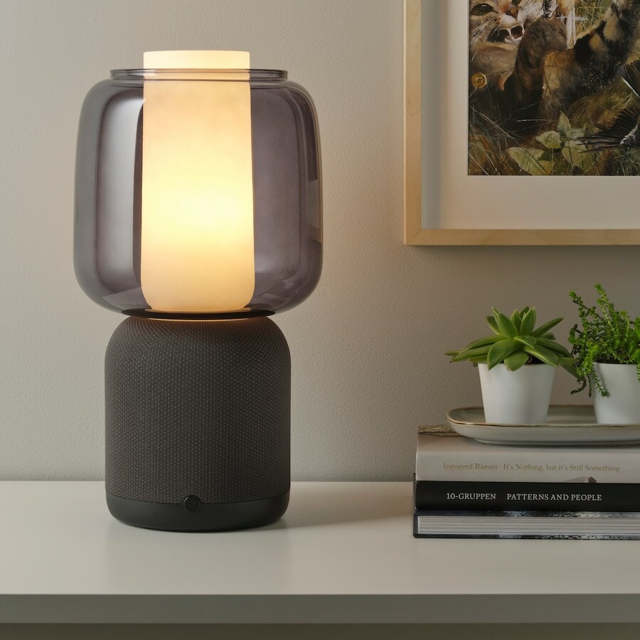 Boos worden peper Paar Review Ikea Symfonisk tafellamp tweede lichting Sonos voor op tafel