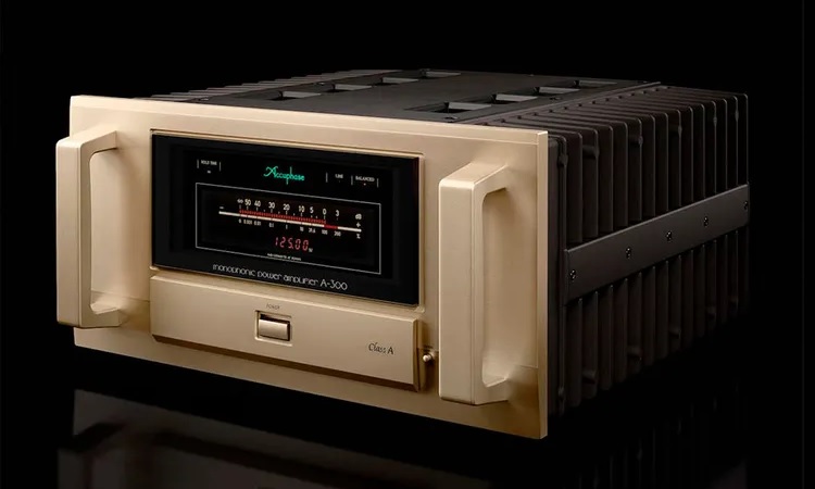 2022-10-31 Accuphase-A-300_2